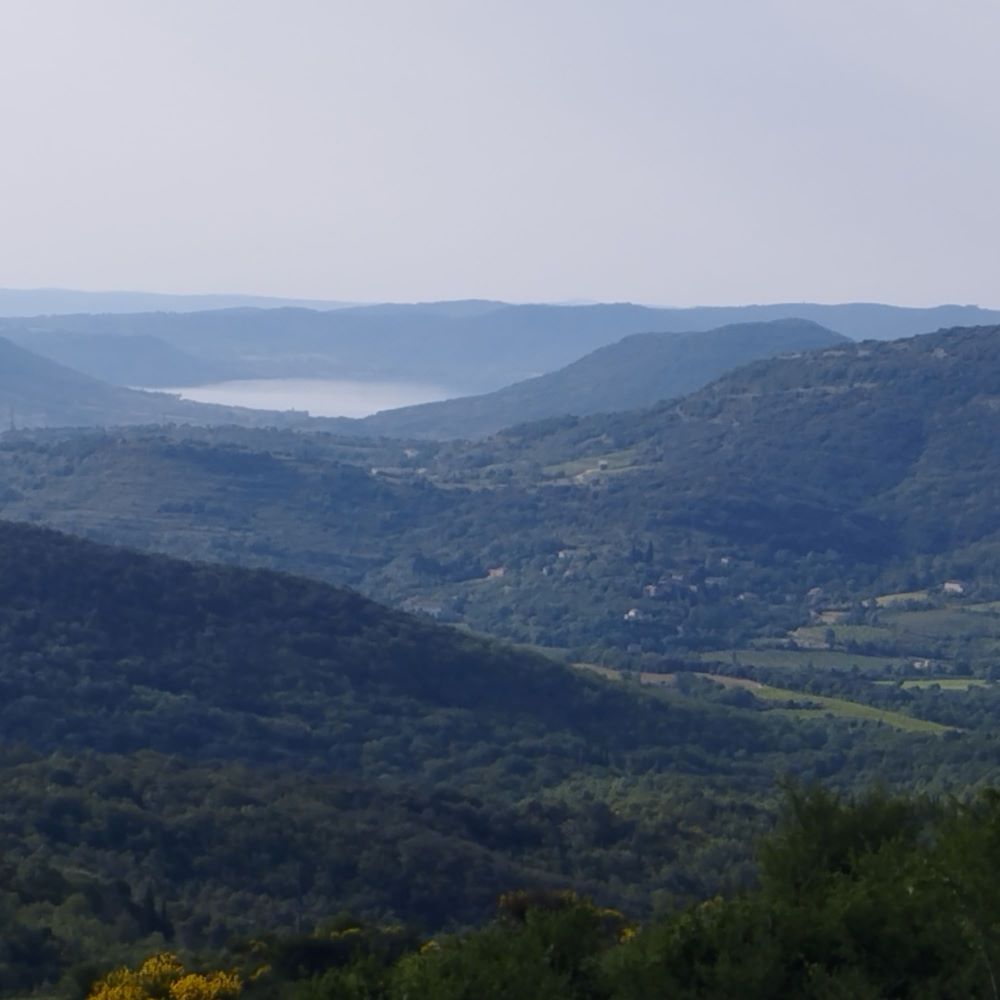 Le lac du salagou